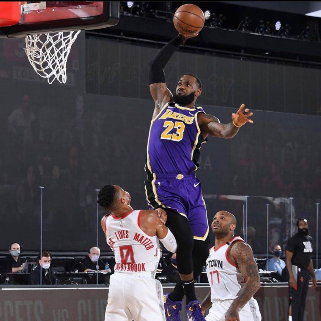 重磅！皇马1500欧元撬动洛格罗尼耶斯天才少年 多家西甲豪门竞相追逐（皇马以1500欧撬走洛格罗尼耶斯天才新星，西甲多豪门竞逐）