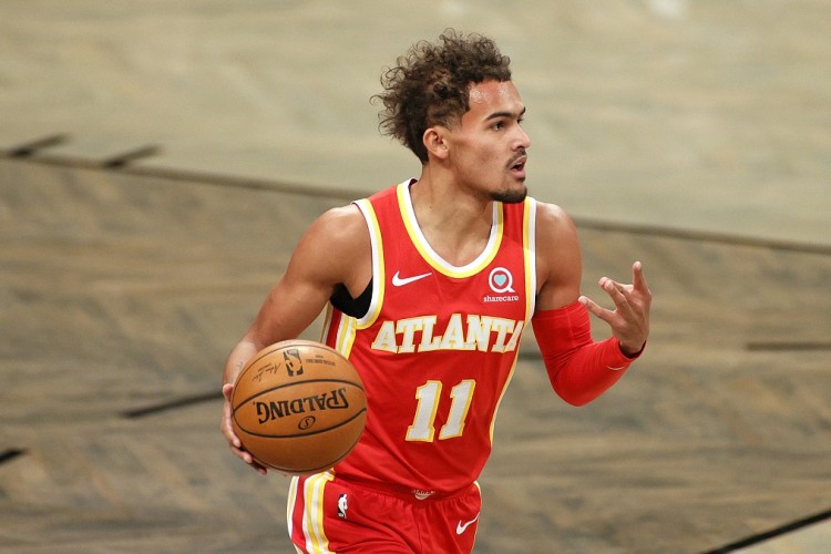 莱万西甲生涯进74球，同期单一联赛进球数仅次于哈兰德和凯恩（莱万西甲生涯斩获74球，同期单联赛进球仅逊哈兰德、凯恩）