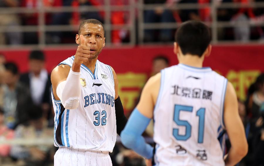 德天空：卢克巴今夏解约金8000万欧，埃贝尔很欣赏他（德天空：卢克巴今夏8000万欧可解约，埃贝尔对其青睐有加）