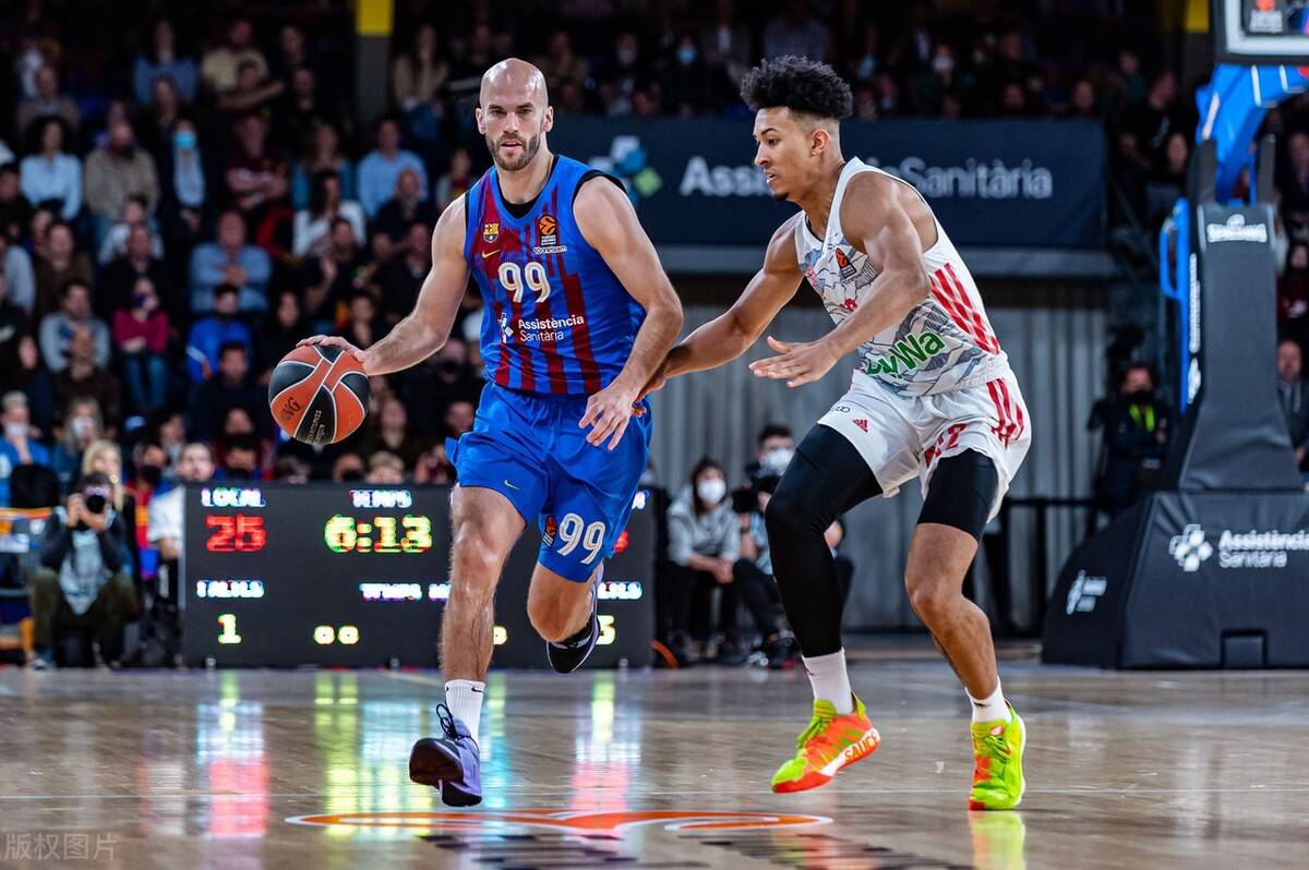 罗伯逊：萨拉赫是队史最佳之一，希望能继续与他并肩作战（罗伯逊：萨拉赫跻身队史顶尖，盼继续与其并肩作战）